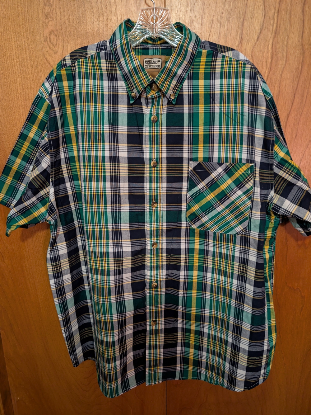 Schmidt Workwear Men’s Green Plaid Short-Sleeve Button-Down Shirt